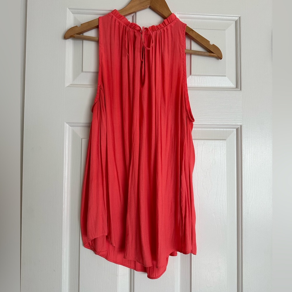 GAP Sleeveless Blouse